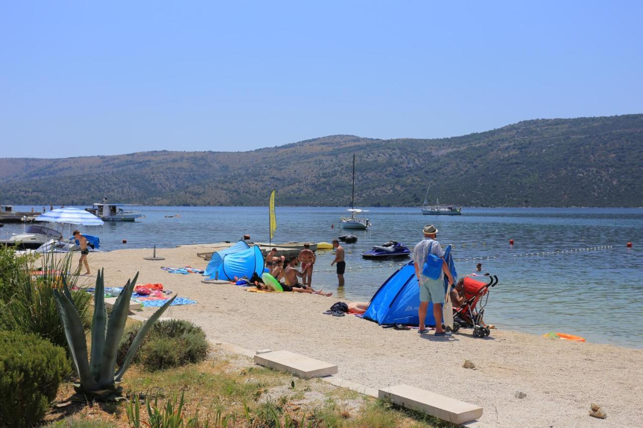 Seaside Holiday House Poljica, Trogir - 5161 Marina Eksteriør bilde